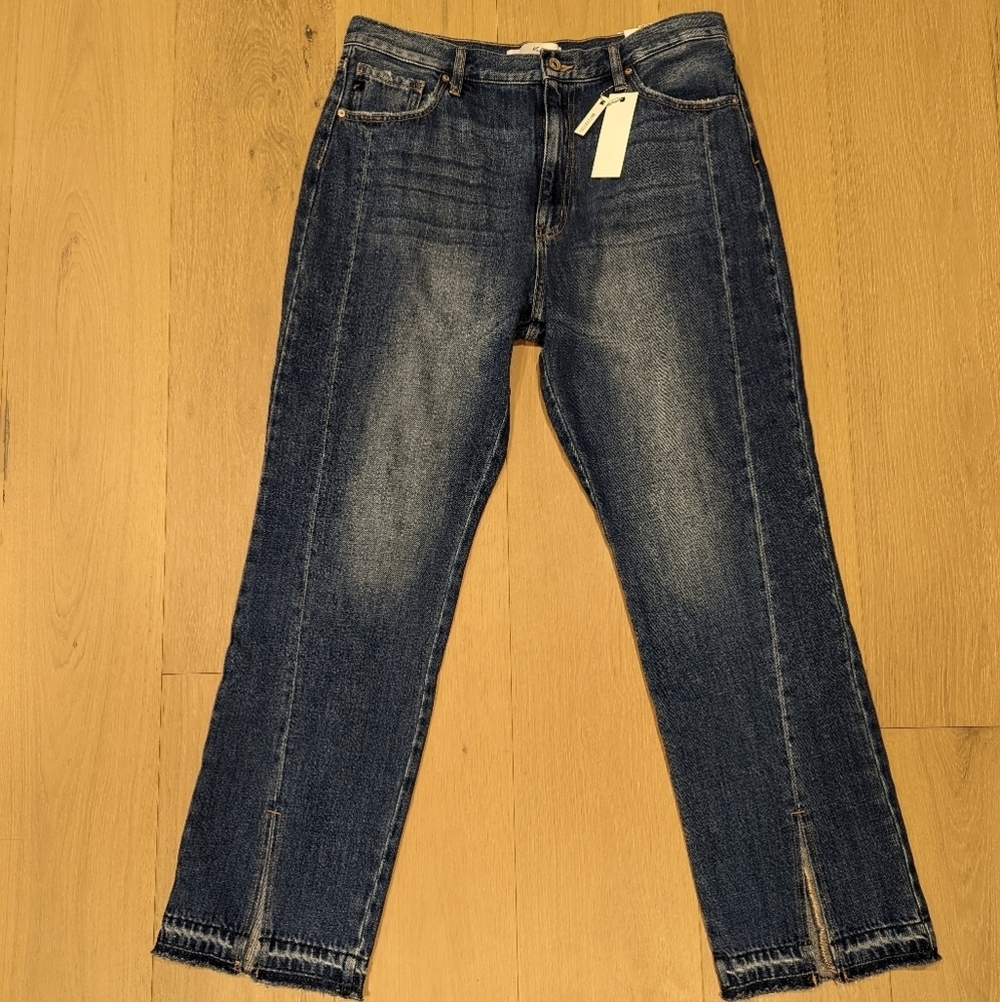 KanCan Vintage 90's Fit, split front hem